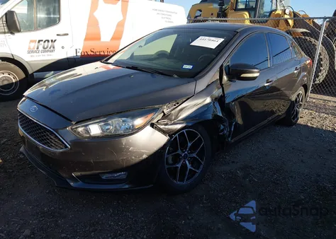 2018 Ford Focus Sel z USA, uszkodzony, nr VIN 1FADP3H2XJL258889